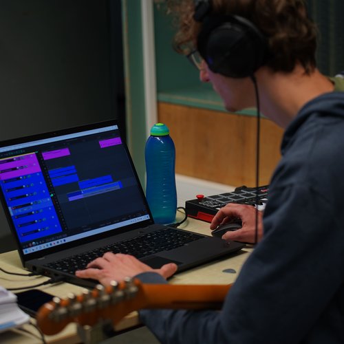 2023_MUS_home_studio_JVGT (2)