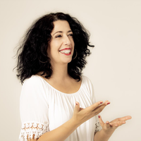 2026-105 Constanza Guzman